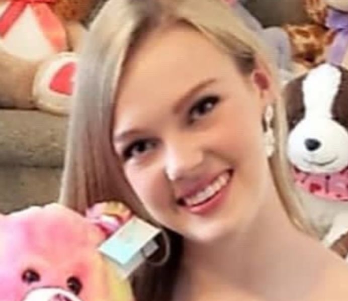 Miss Teen USA Florida Contender, 18, Dies In Car Crash