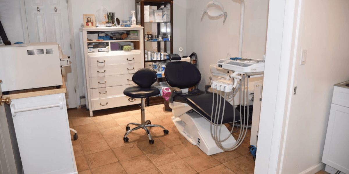 Patient's Face Partially Paralyzed By Unlicensed Dentist Operating Out Of Home: Cops