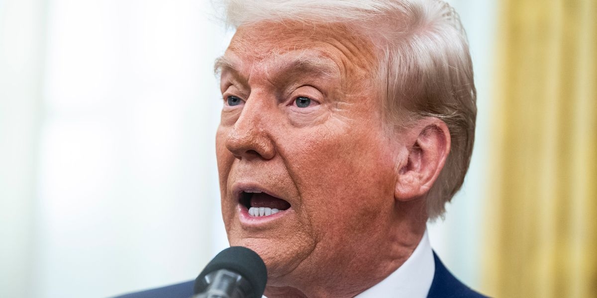 Donald Trump's Verbal Slip Revives His Most Notorious Hot-Mic Scandal