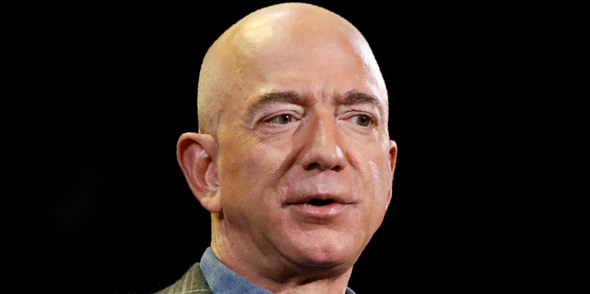 Jeff Bezos Face-Plants While Trying To Greet Fiancee After Blue Origin Flight