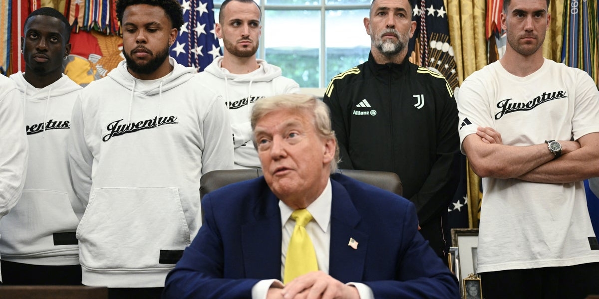 U.S. Soccer Star Dishes On 'Weird' Oval Office Moment With Donald Trump