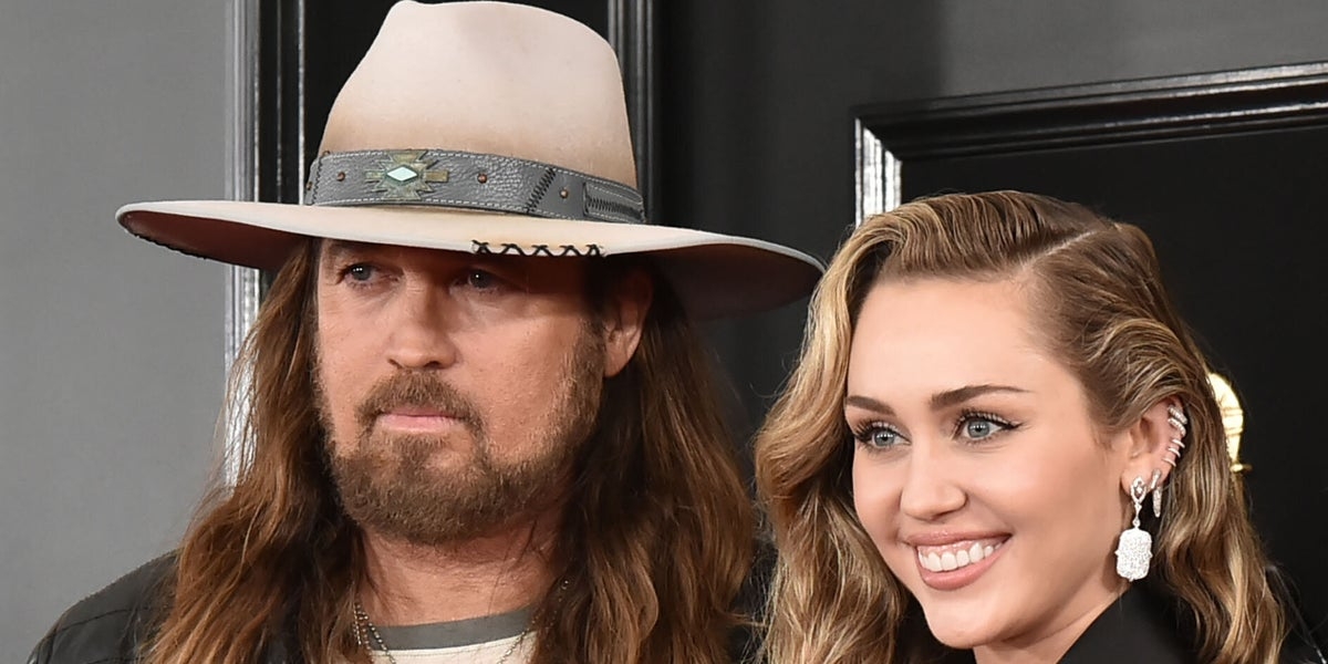 Miley Cyrus Sets The Record Straight On Her Estrangement With Dad Billy Ray Cyrus