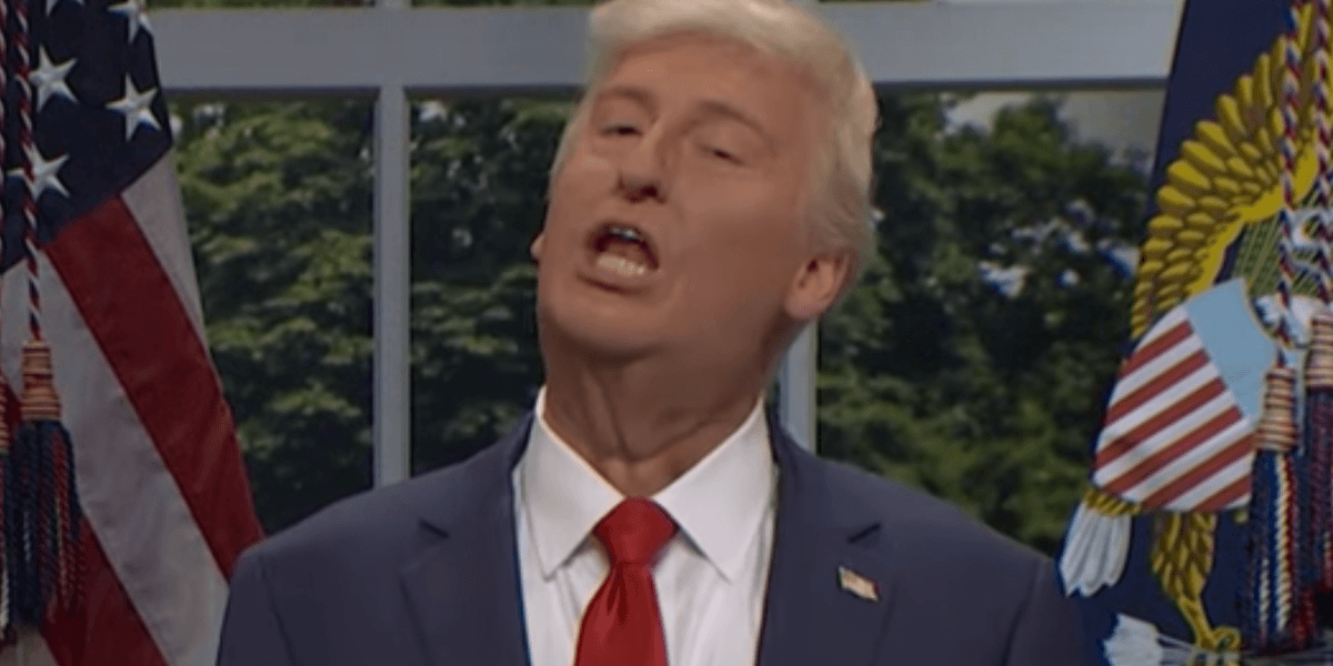 'SNL's Trump Redefines Recession And Signs 'Belichick Law' During Executive Order Spree