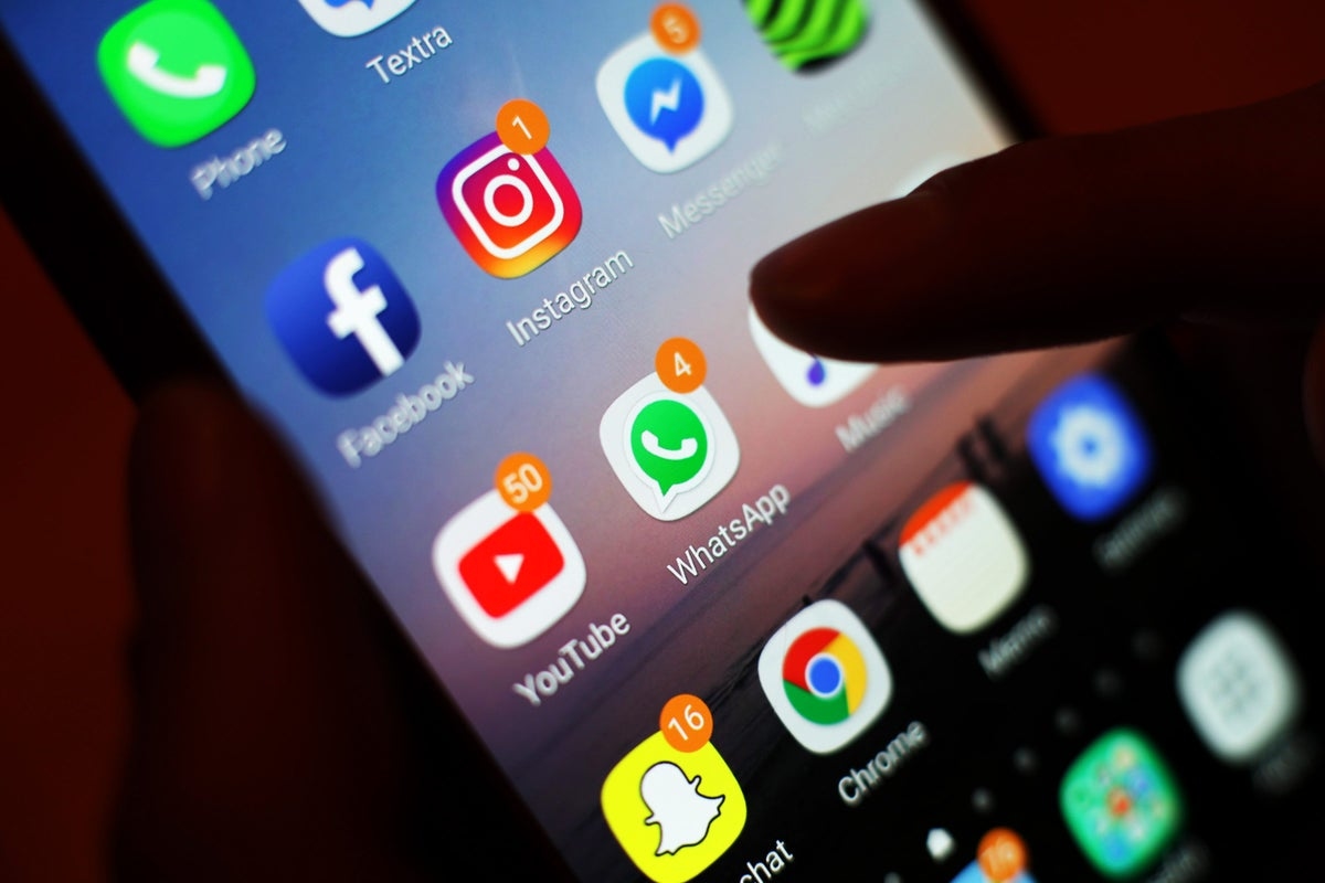 Children's online posts reveal trauma of living with health issues