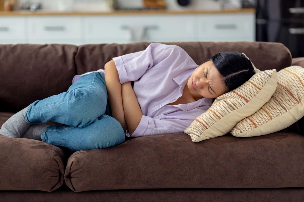 Endometriosis affects one in 10 women. These are the signs to look for