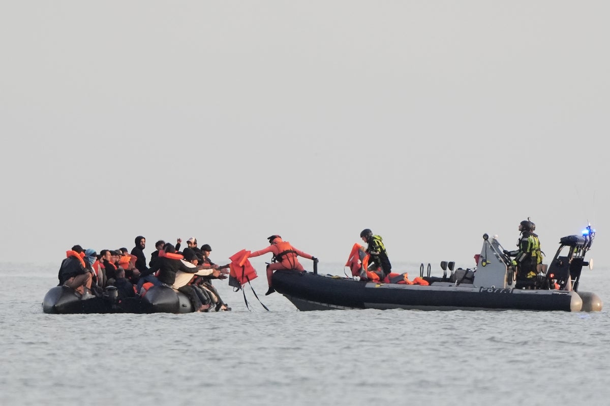 Gangs promoting small boats crossings on social media face jail under new crackdown