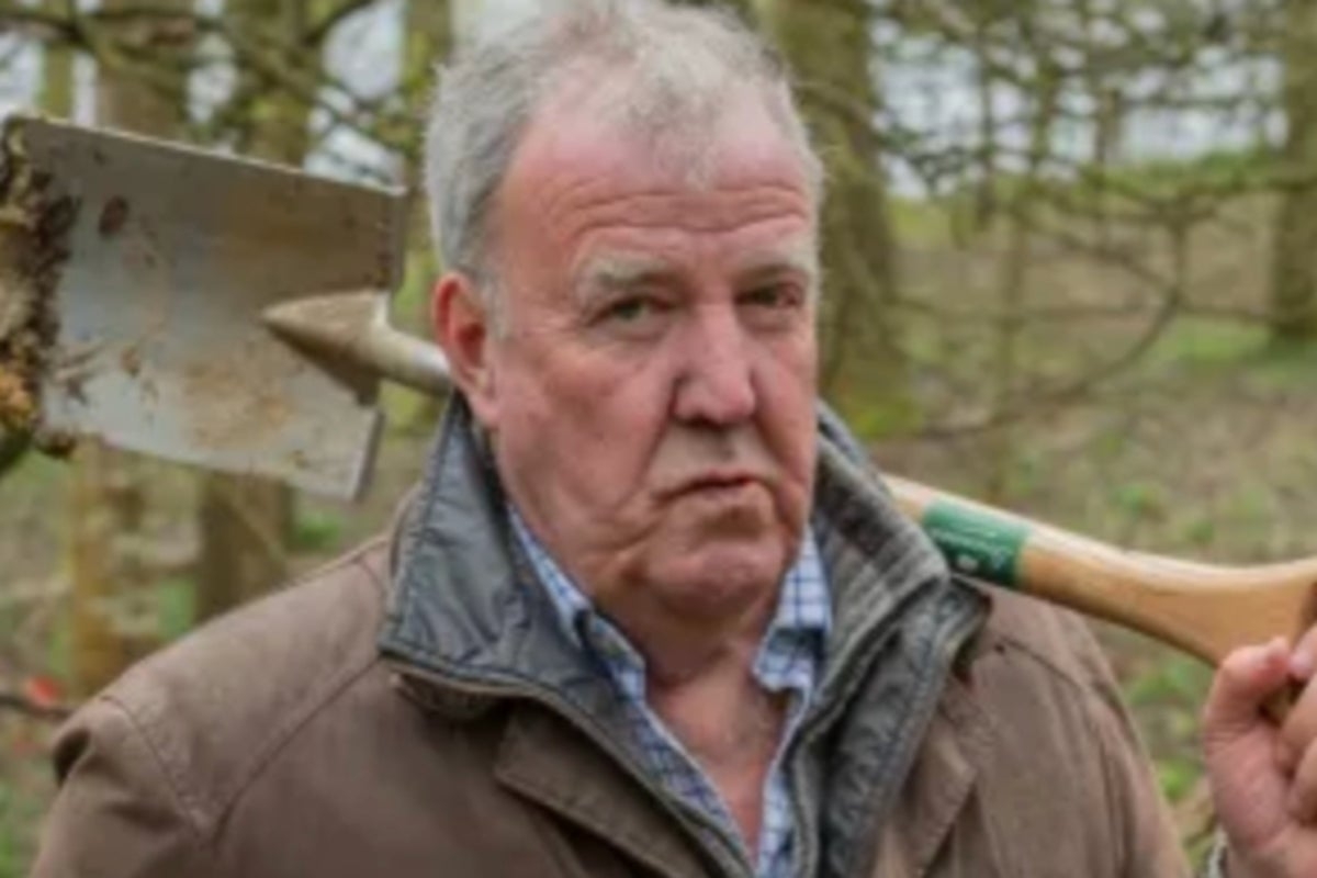 Jeremy Clarkson bans customer from his pub over price complaint