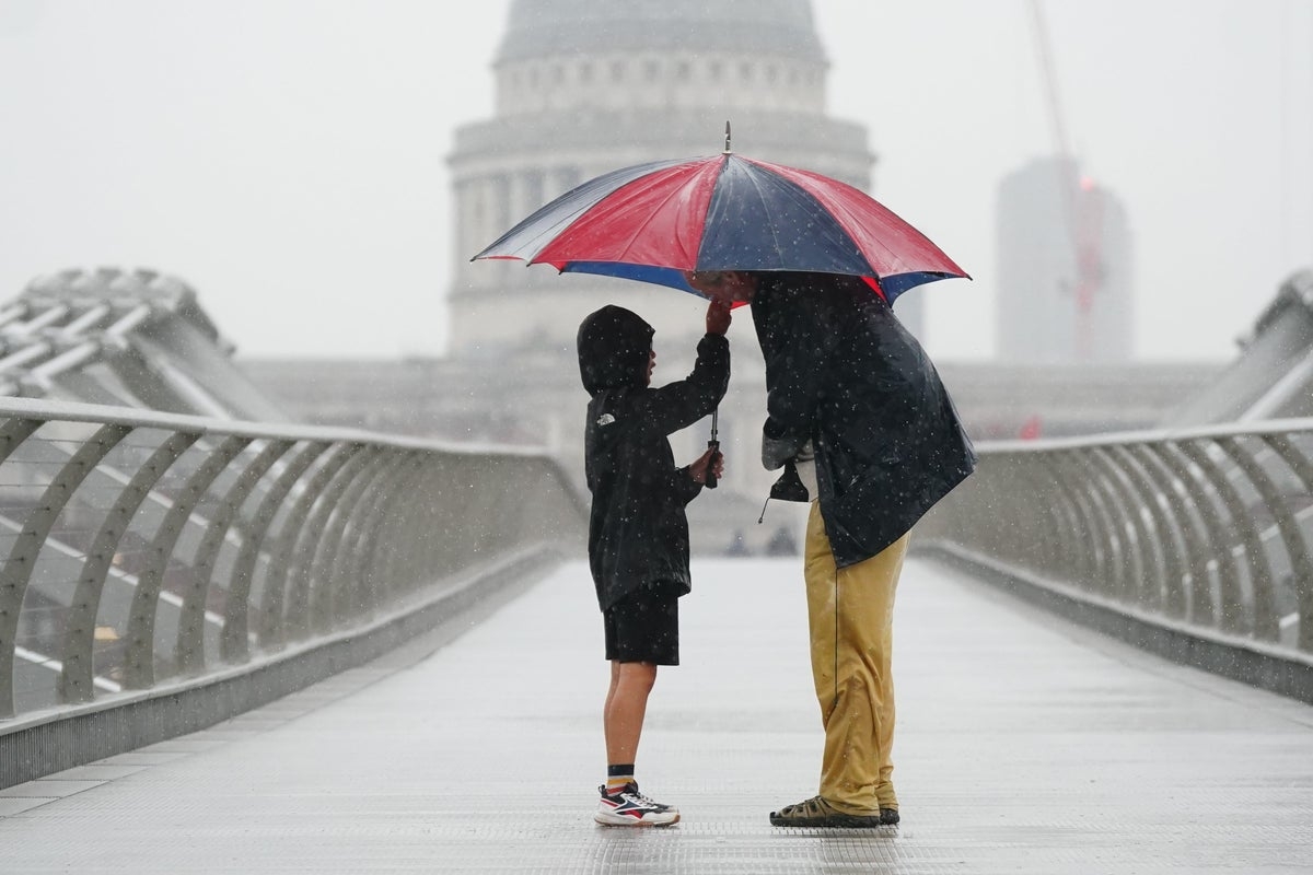 Thunderstorms set to hit UK with plume of warm air from France