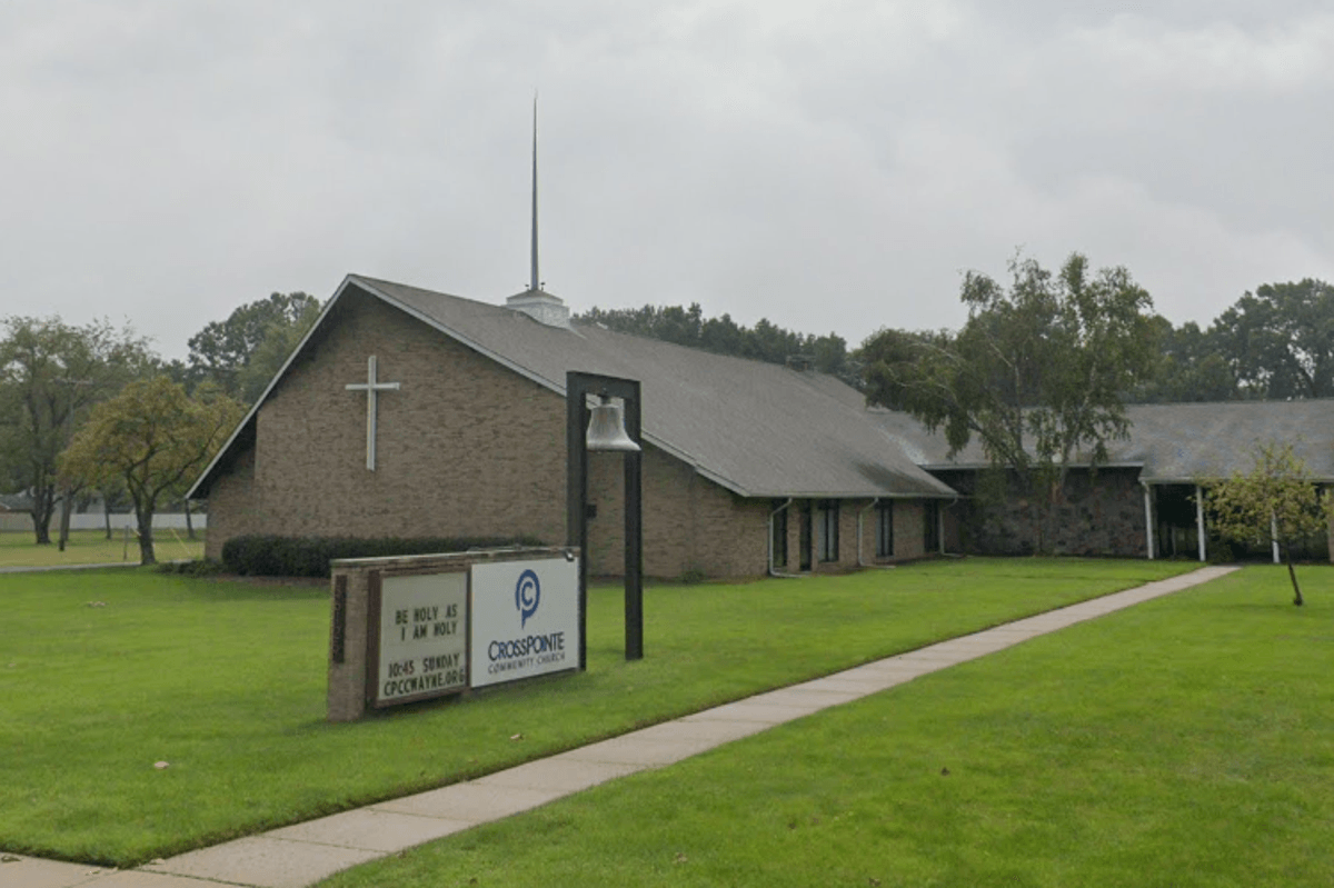 Michigan church shooting: Security guard kills gunman as at least one person wounded, police say