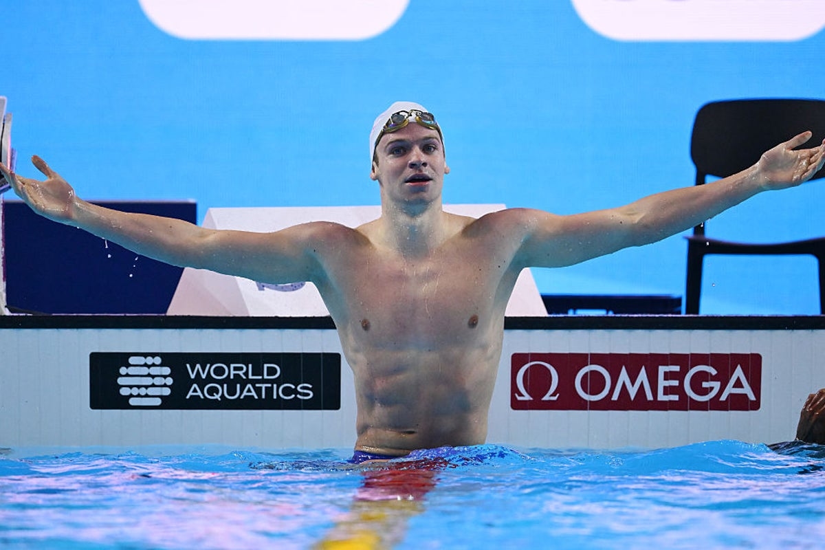 Leon Marchand breaks 200m world record at World Championships