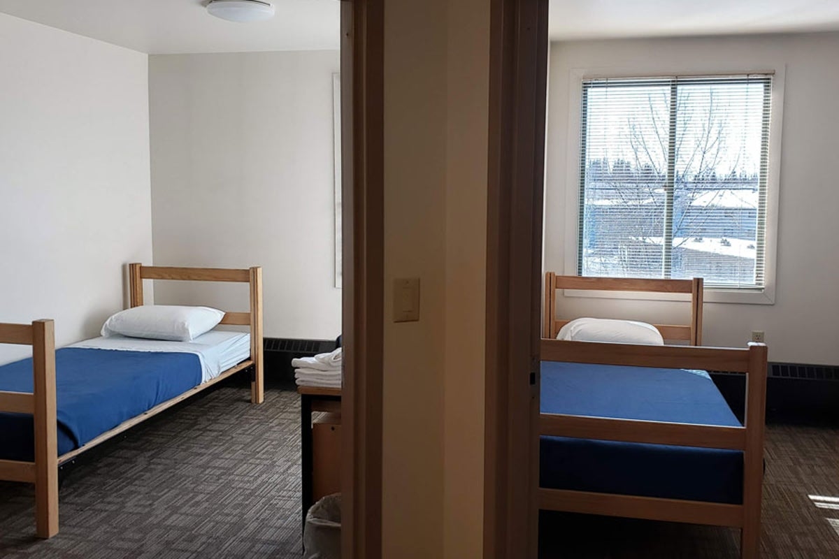 University of Alaska dorms to host up to 750 Russian delegates in town for Trump-Putin summit