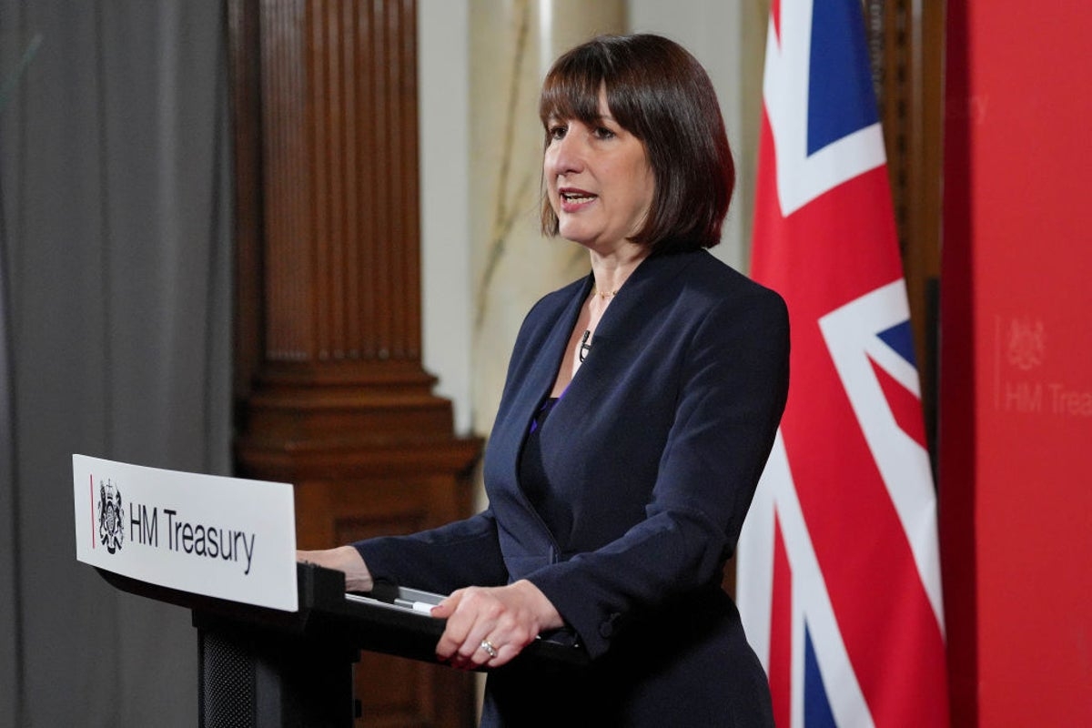 What Rachel Reeves' pensions revamp means for your retirement pot - and will you really see £6,000 more?