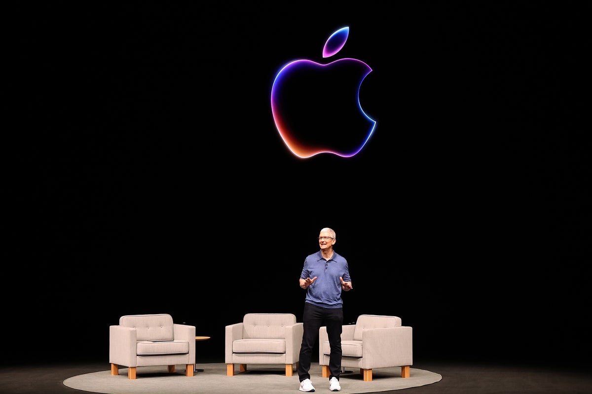 Something is ‘rotten' about Apple and it could ‘collapse upon itself', says longtime positive commentator after AI problems