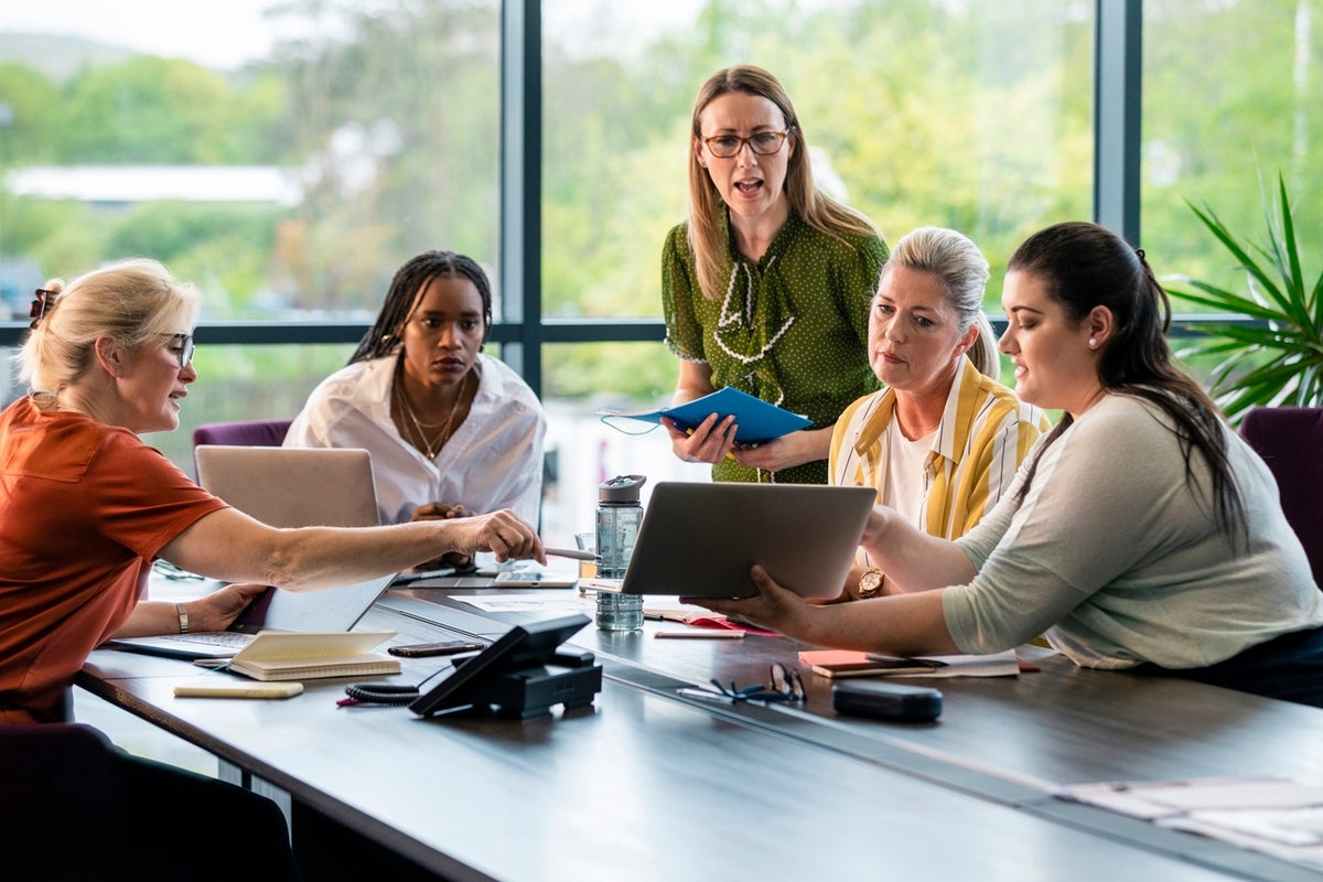 Survey reveals employees' top peeves at work
