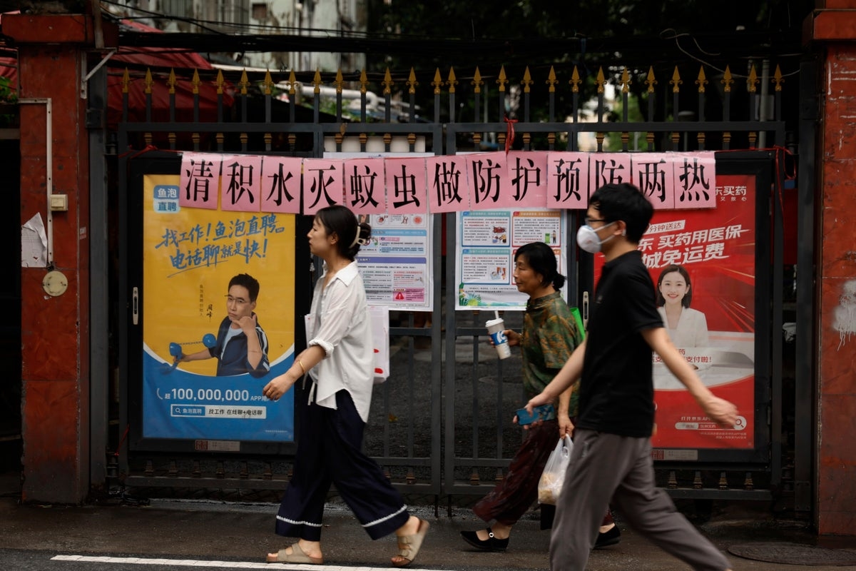 China tackles chikungunya virus outbreak as thousands fall ill