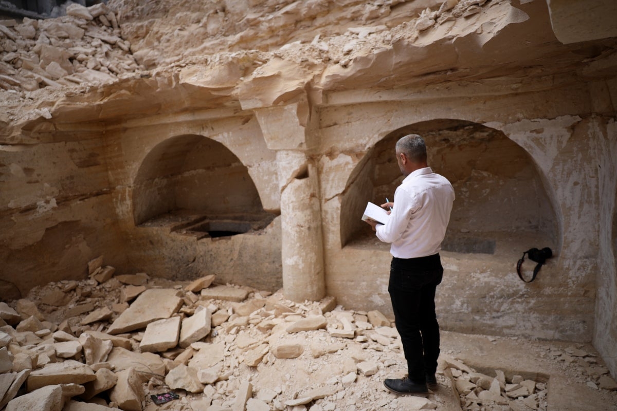 1,500-year-old Byzantine tomb complex discovered under Syrian war ruins