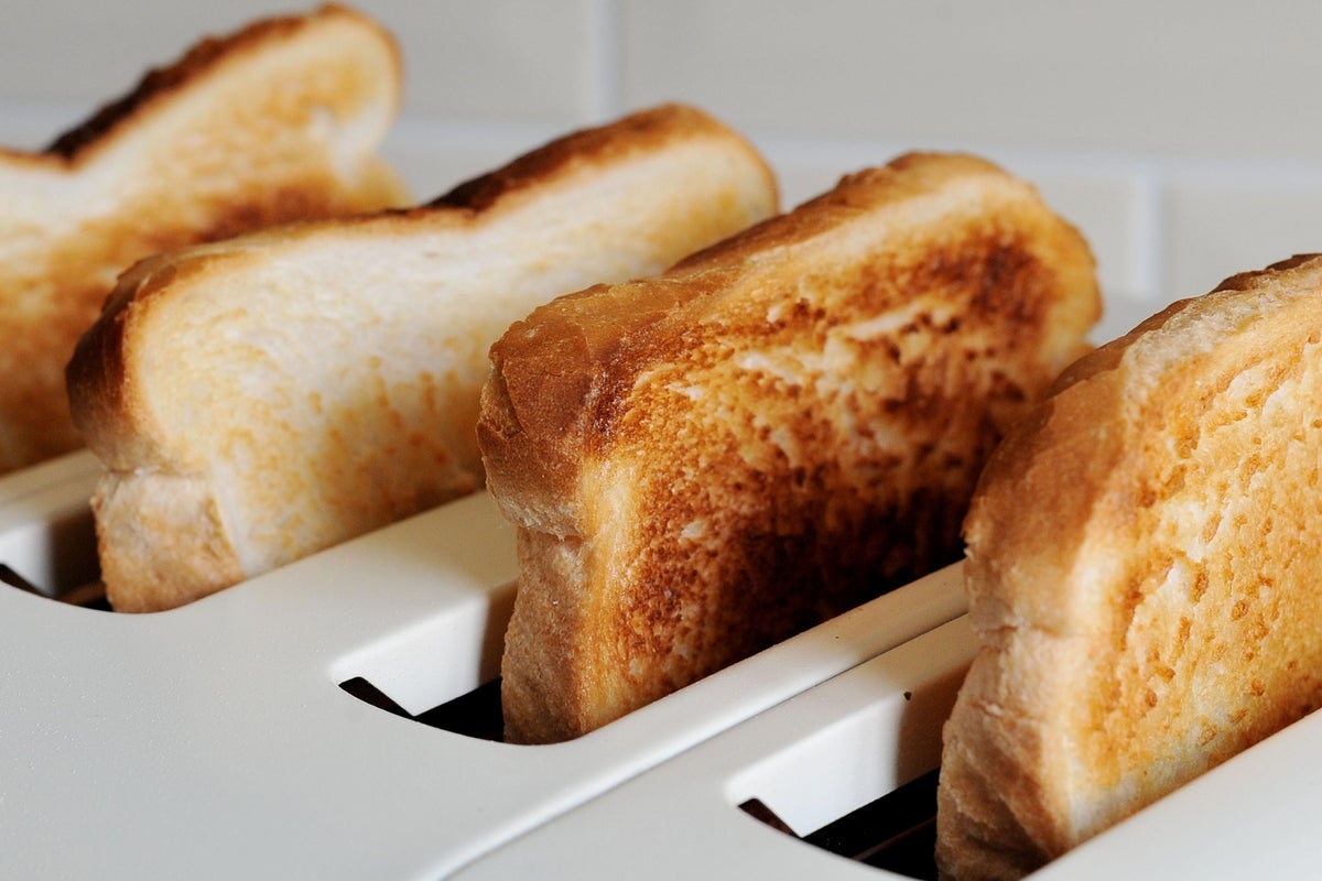 Lung cancer warning for foods which make up ‘half the average diet' after new study