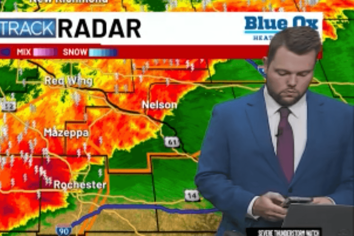 Meteorologist hits back at criticism for texting his wife about storm during live broadcast