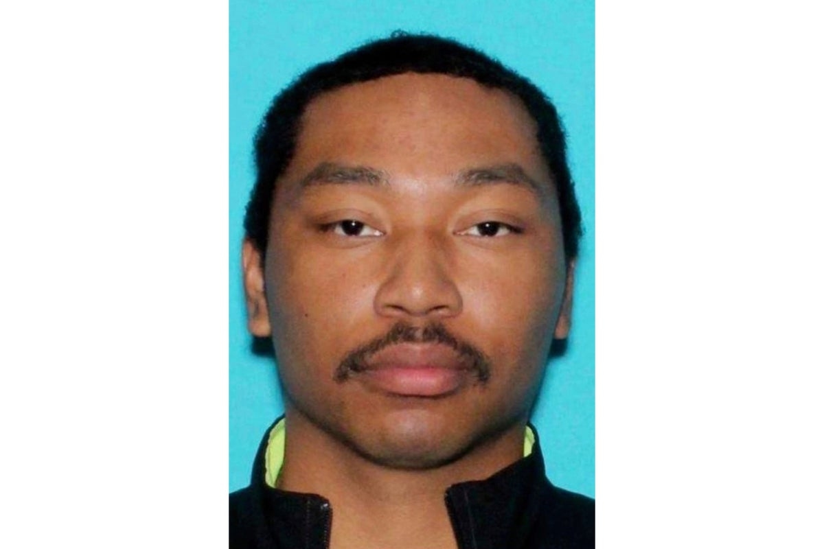 Gunman who opened fire in a NYC skyscraper bought his $1,400 gun from his casino boss