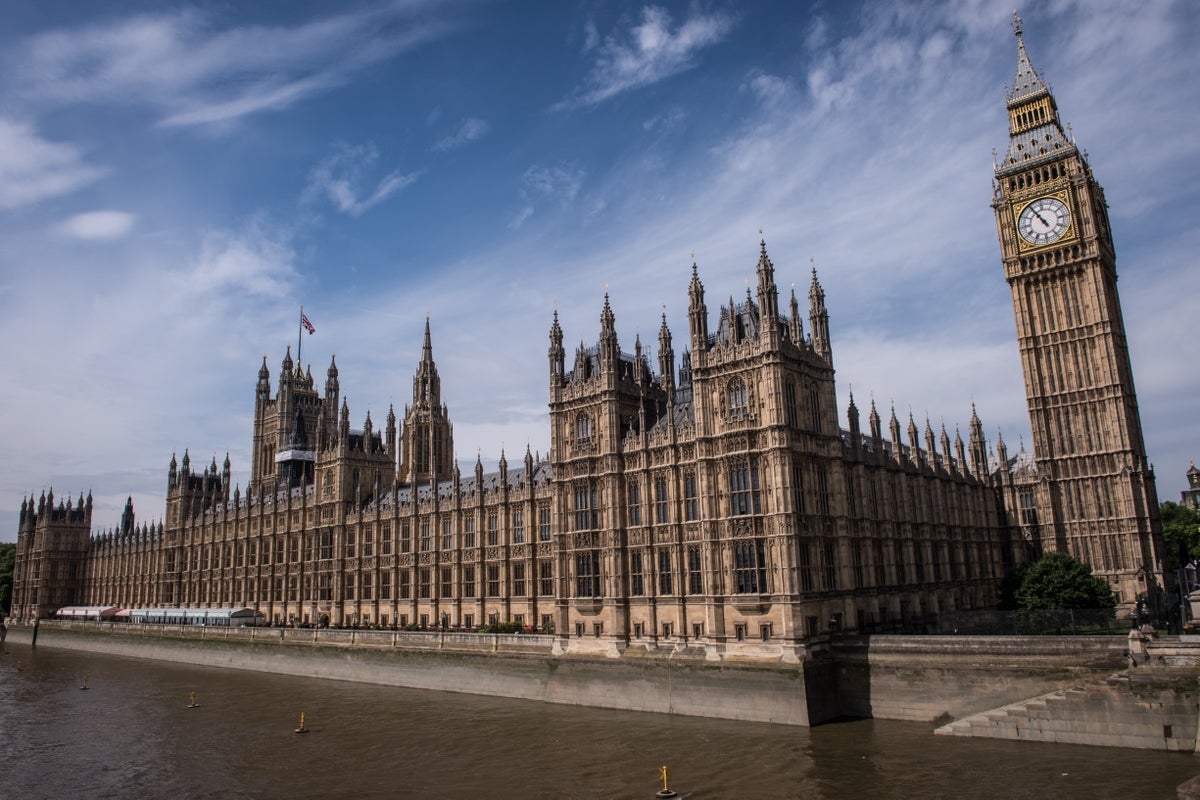 MPs' pay to soar to £94k in inflation-busting rise