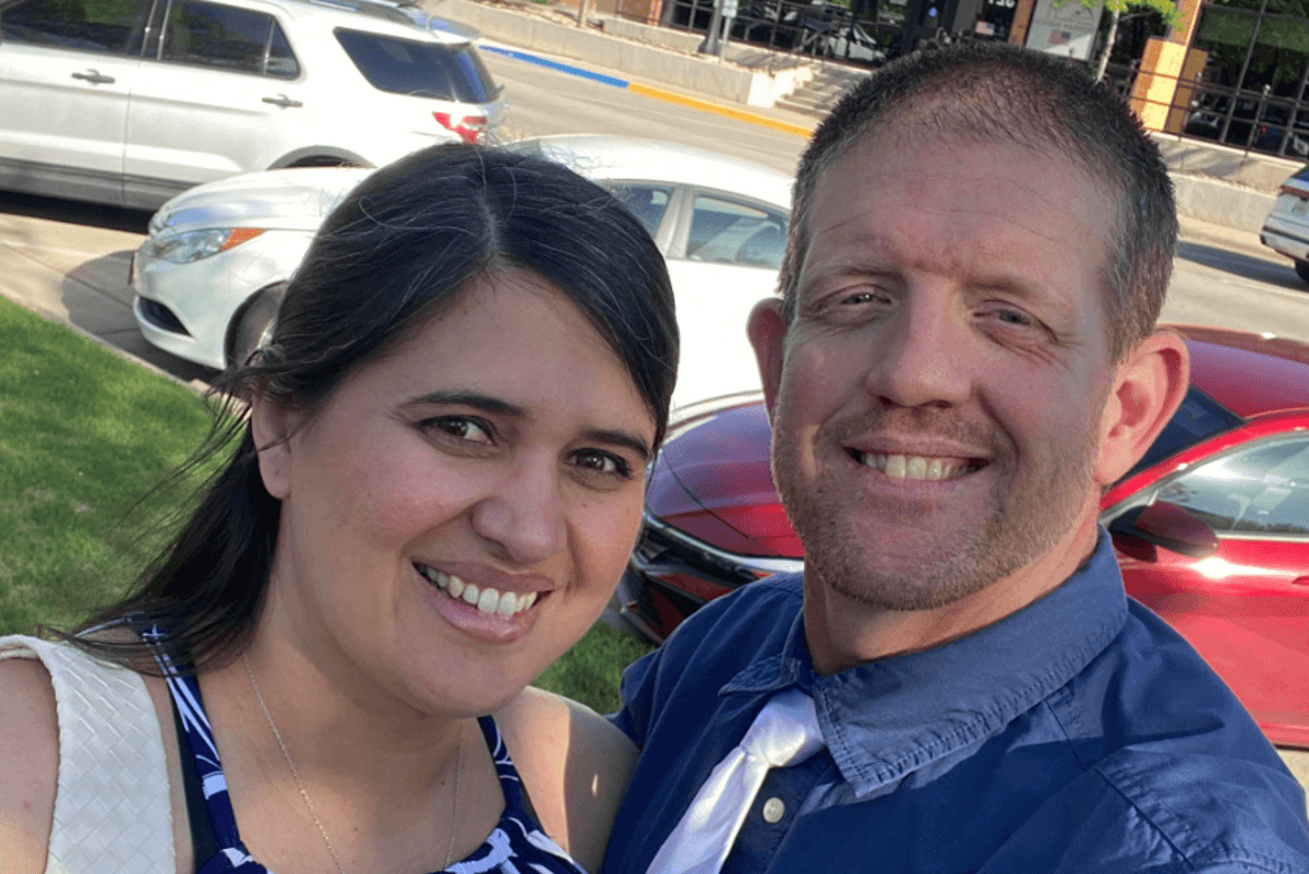 Suspect on the run after couple killed during hike with kids in Devil's Den park in Arkansas