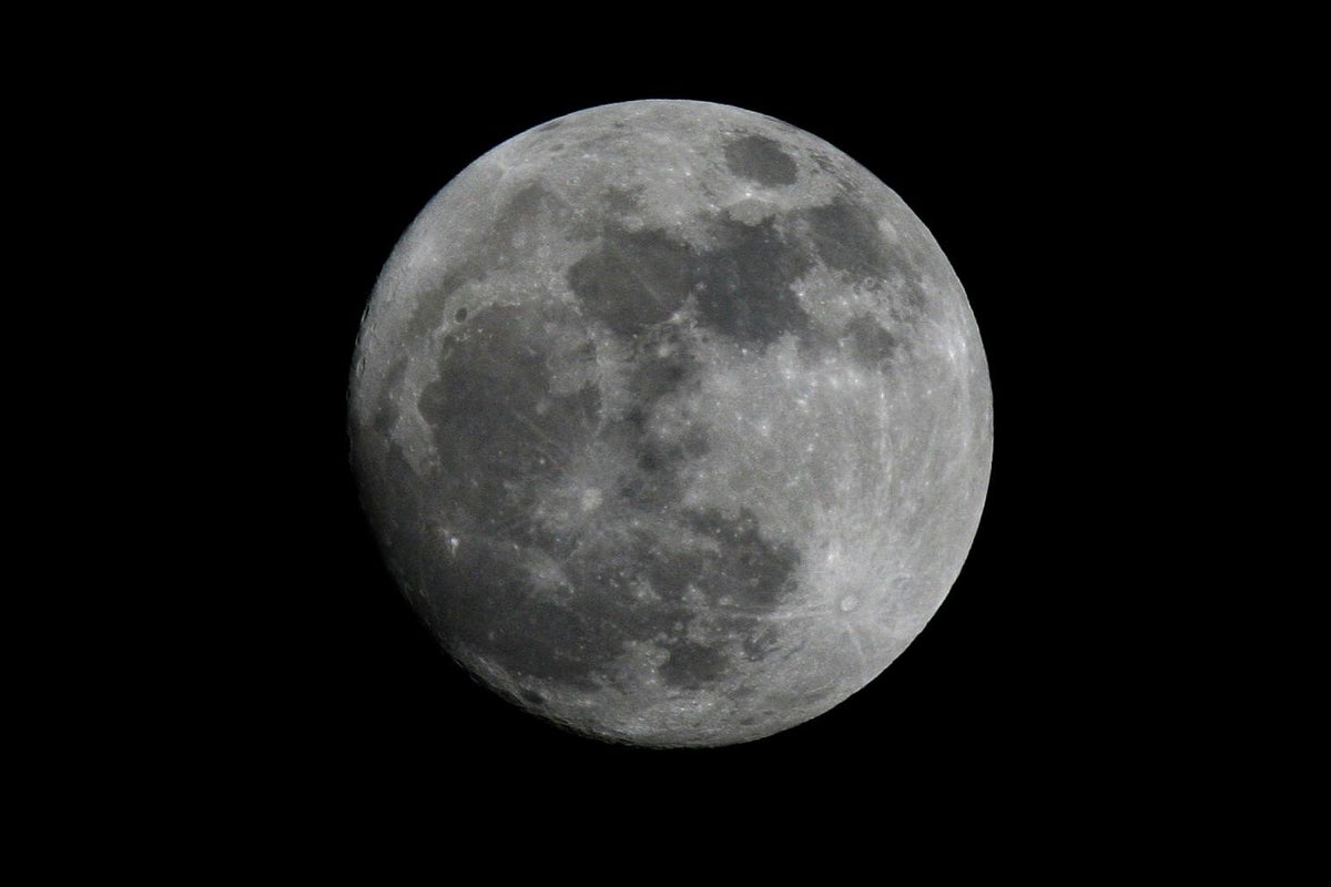 US wants to put a nuclear reactor on the moon in next ten years, NASA chief says