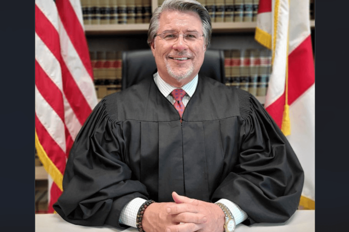 Judge suspended for making ‘G-rated dad jokes' about defendants. He claims he was ‘trying to lighten the tension'