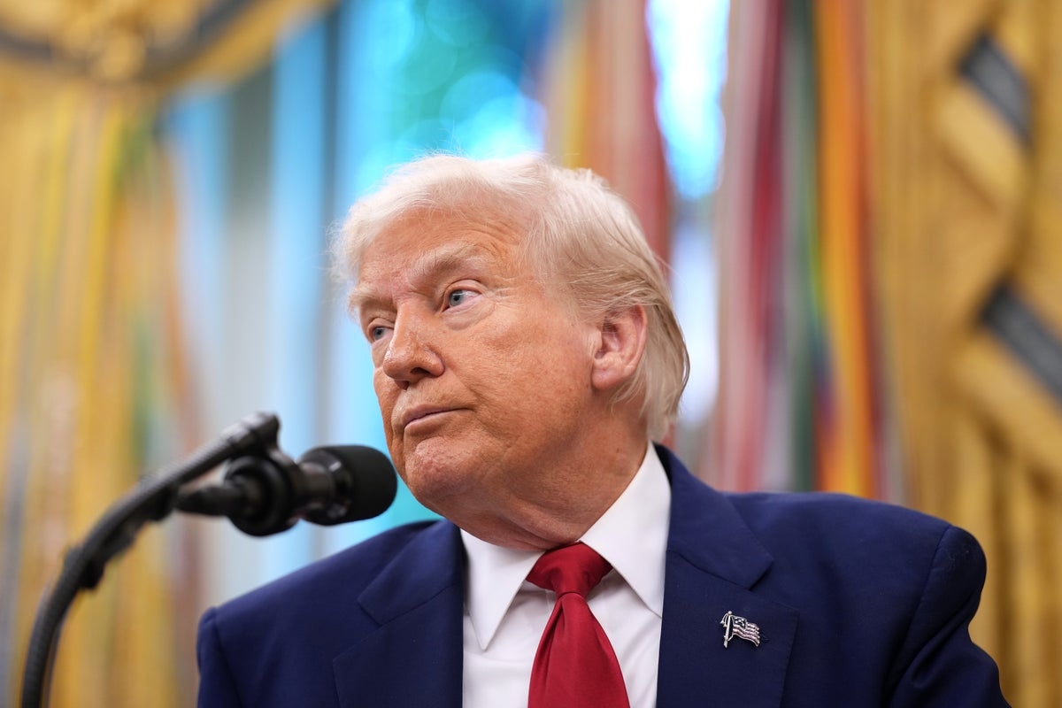 Biographer claims it's Trump who didn't get into Harvard