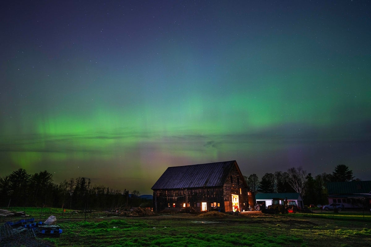 Here are all the places in the US that you can see the northern lights tonight