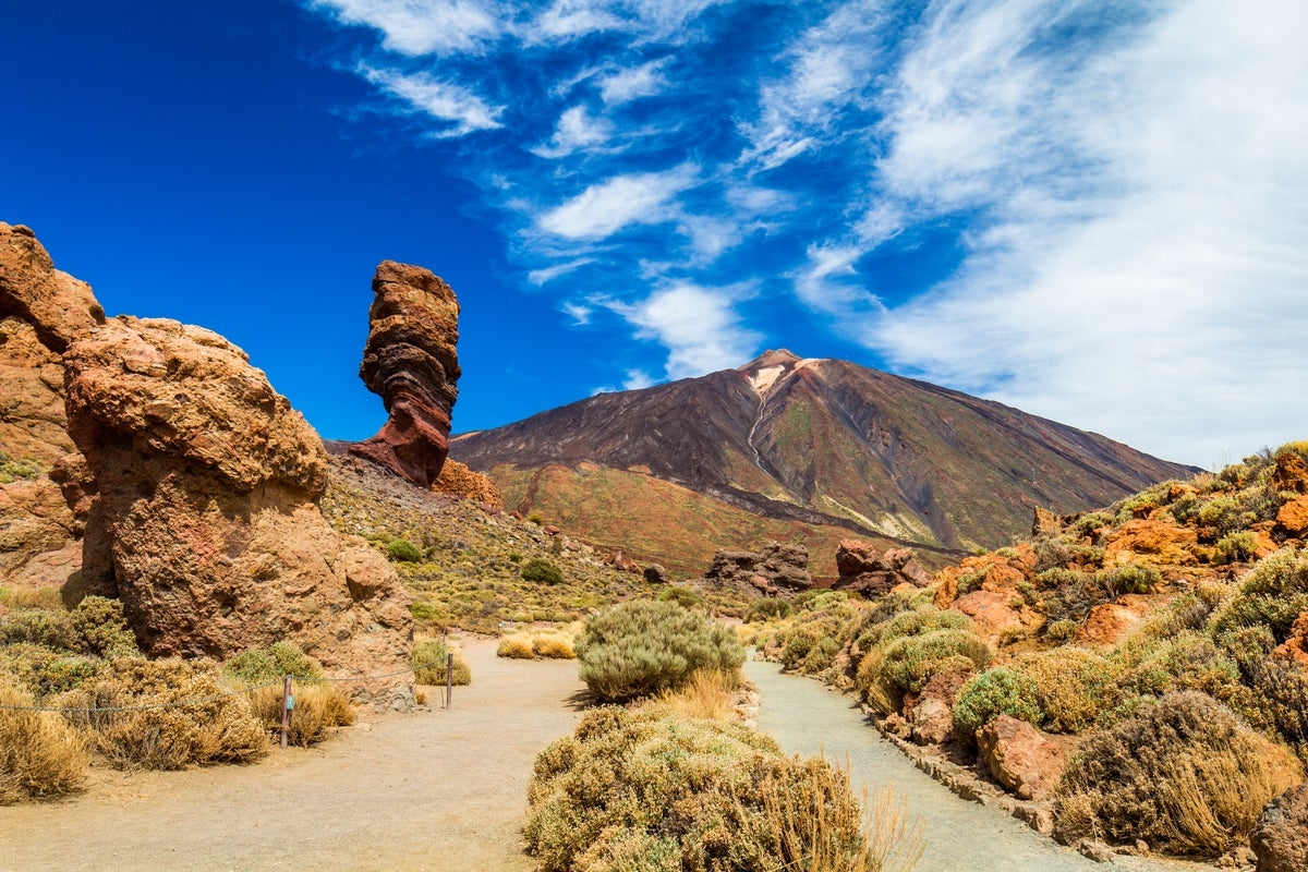 Tourists slammed by environmental group for causing harm to Spain's highest peak