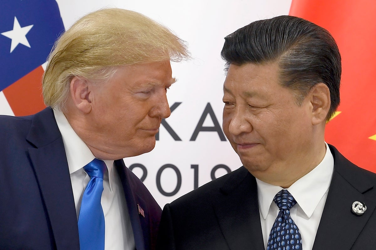 Trump is ‘obsessed' about having a call with China's Xi this week to hammer out trade deal, insiders reveal