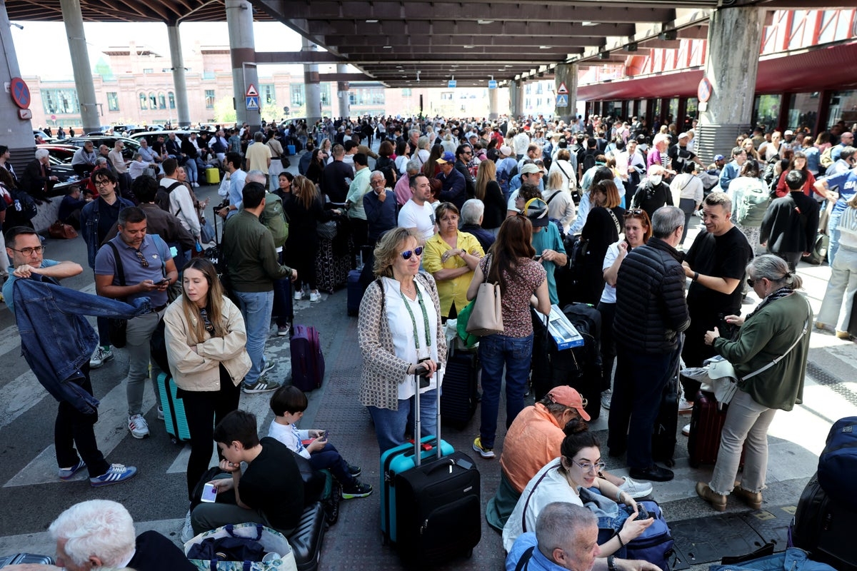 Everything currently broken in Spain and Portugal's mass power outage
