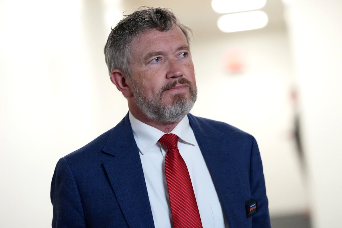 Republican Congressman who voted against Trump's bill now trying to fundraise off Epstein files