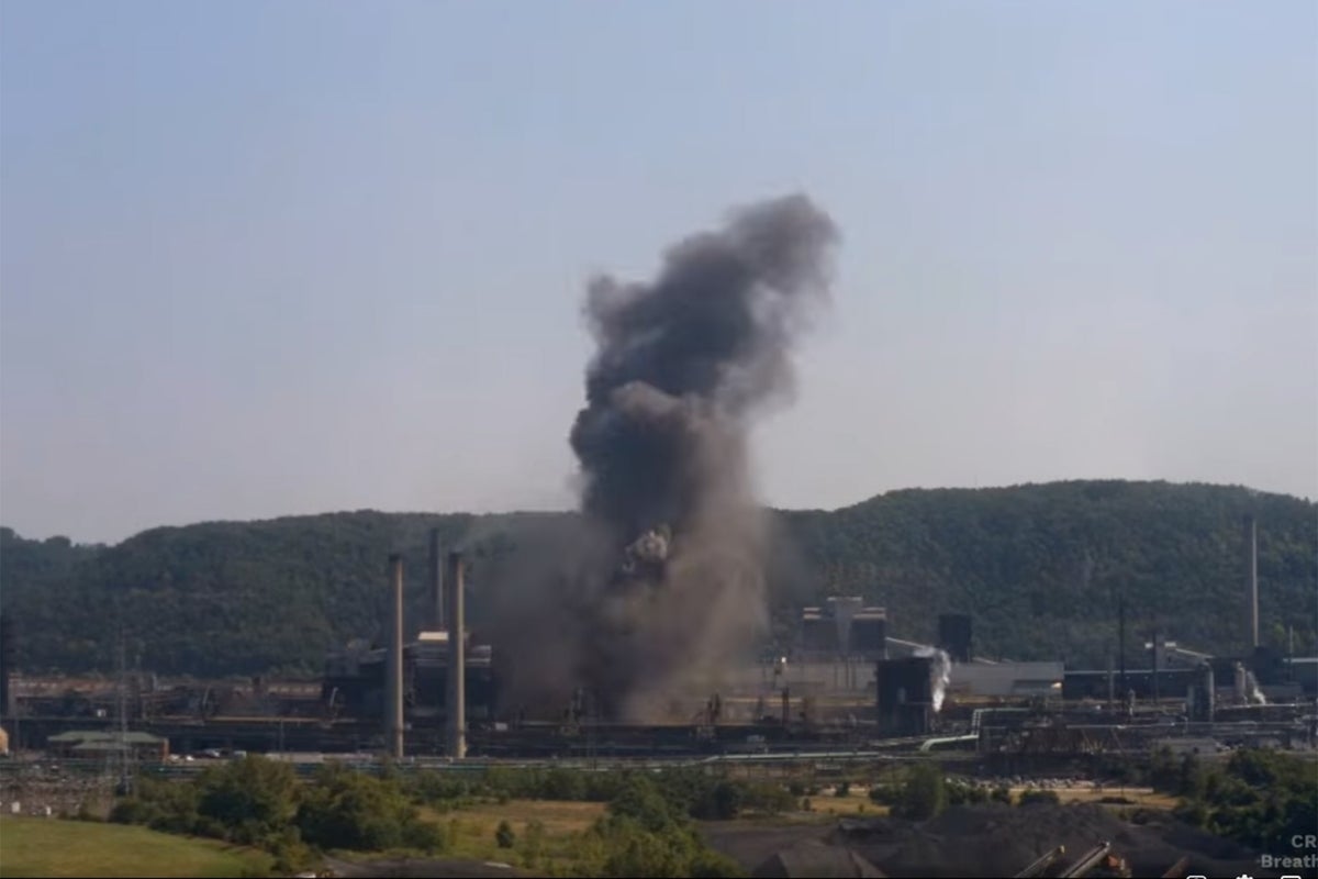 One dead and ‘dozens' hurt after explosion rocks Pittsburgh area steel plant