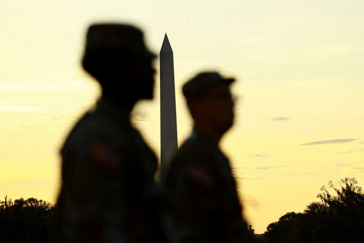 Tourists greeted by National Guard patrolling DC landmarks on Thursday morning