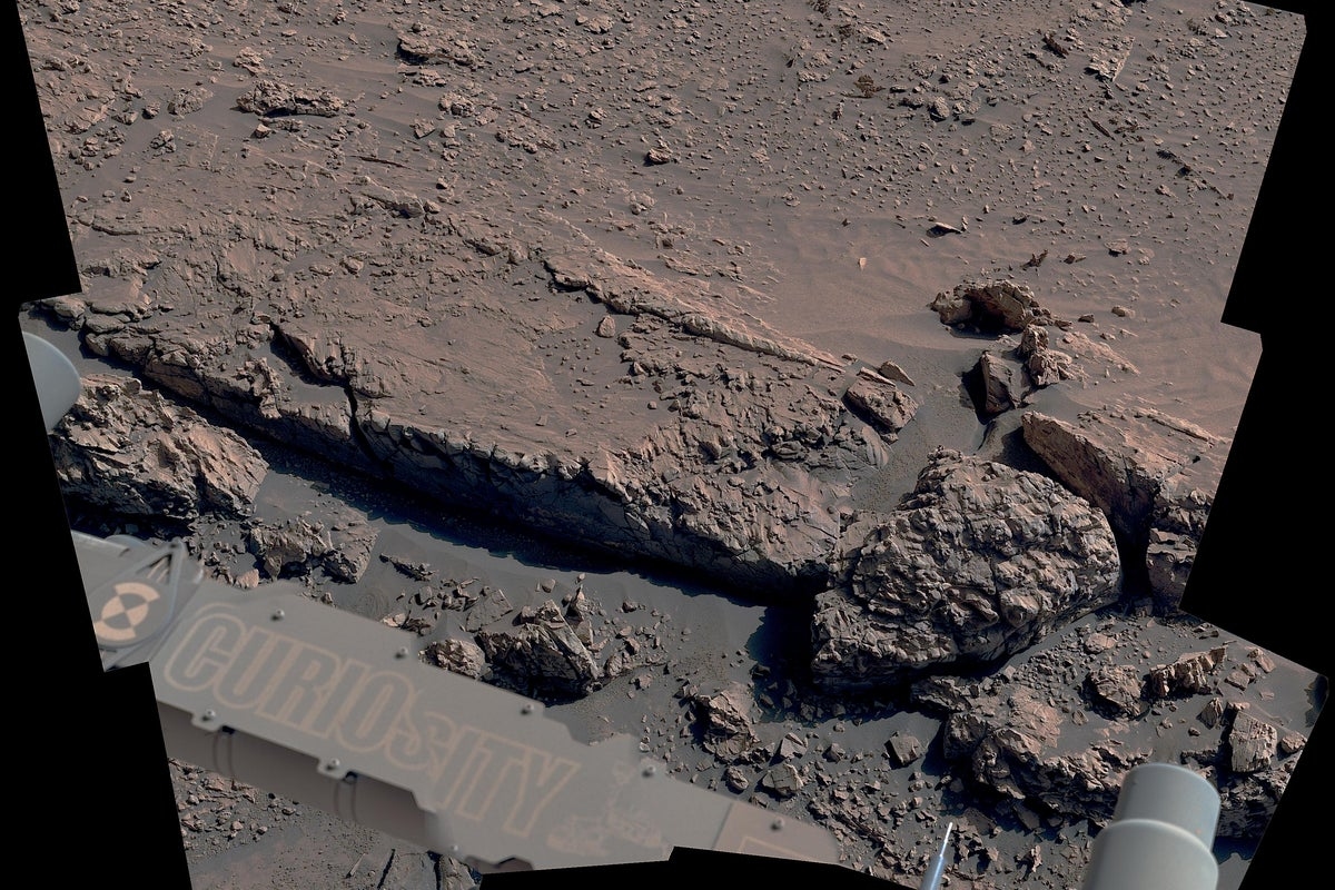 Close-up images of The Red Planet's ridges from Mars Rover show ‘dramatic evidence' of water