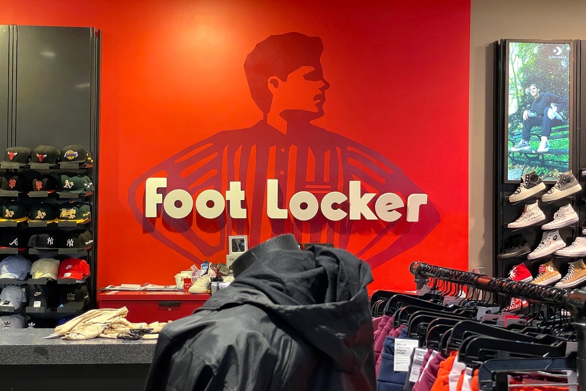 Foot Locker security guard stuck his finger in a shopper's belly button - and groped another: lawsuit
