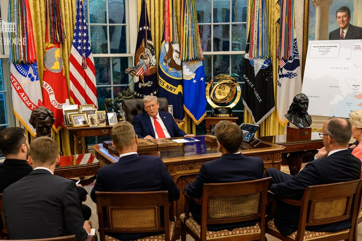 New pics of Trump holding court in Oval Office branded ‘embarrassing' as world leaders sit around his desk: ‘Like schoolchildren'
