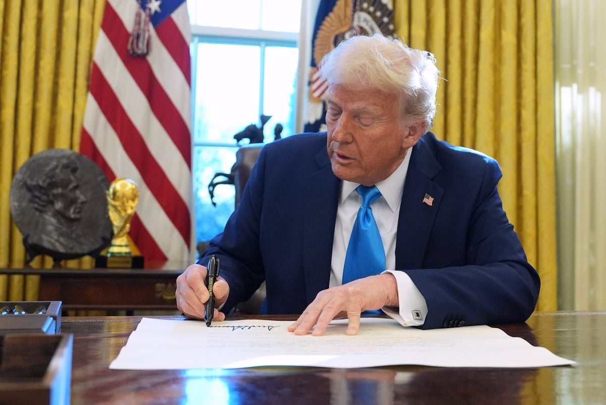 Trump mocks Biden for signing with Hollywood talent agency: 'You got to be kidding'