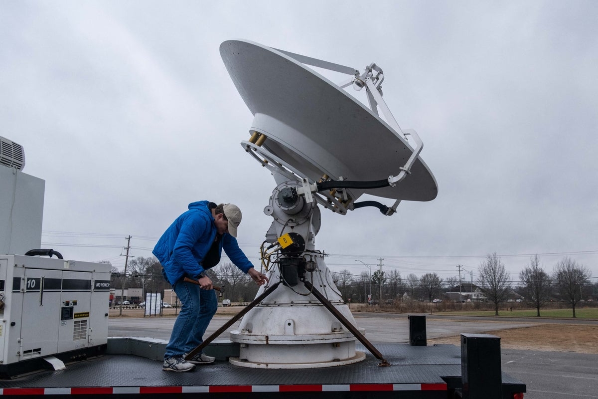 Scientists react to ‘stupid' NOAA firings with more on the way: ‘It's just utter cluelessness. It's malevolence'