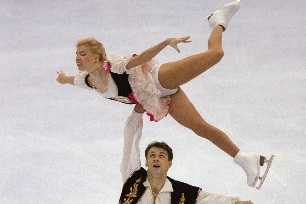 Victims of Washington DC plane crash include US Figure Skating Championship contestants and coaches