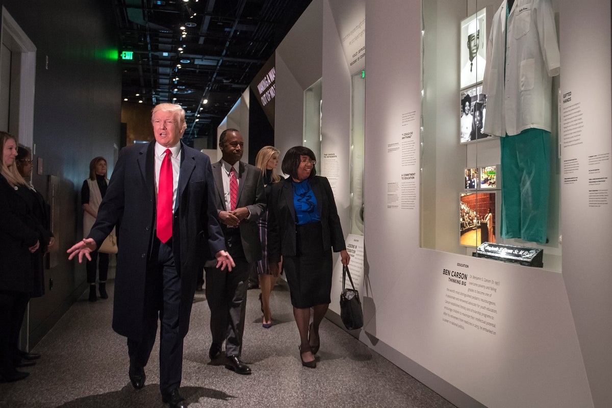 Smithsonian to review content at all 21 museums to see which is in violation of Trump's orders