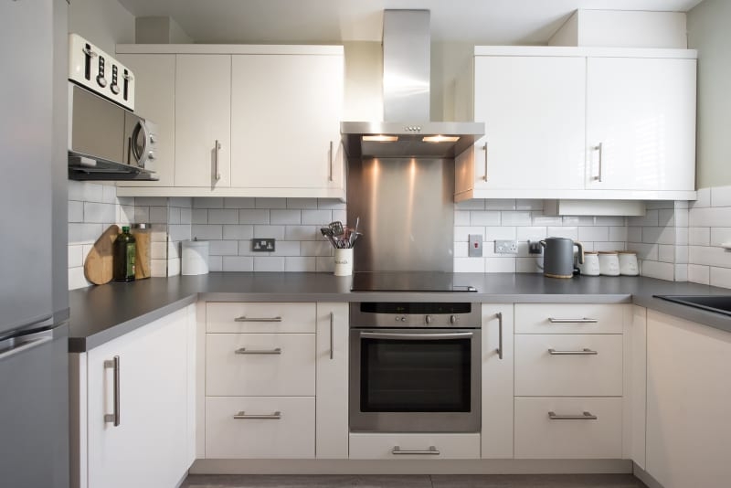 5 Kitchen Countertop Trends on Their Way Out in 2025 (and What's Replacing Them)