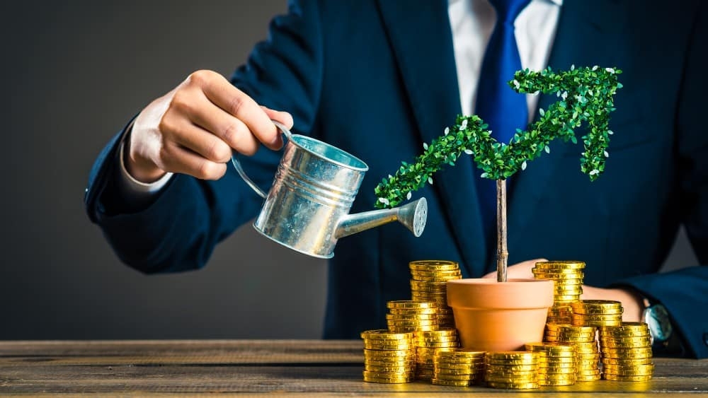 I'd Put $7,000 in This Canadian Bank for Decades of Growth and Income