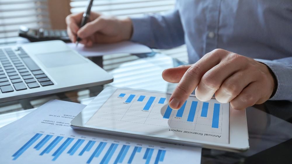 Where I'd Invest for Value in Canadian Stocks During This Market Correction