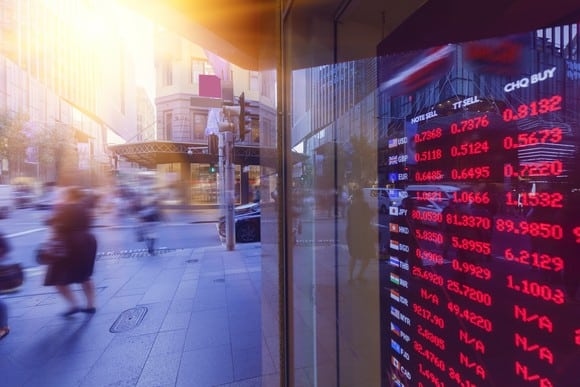 One TSX ETF to Avoid (and One to Buy Hand Over Fist)
