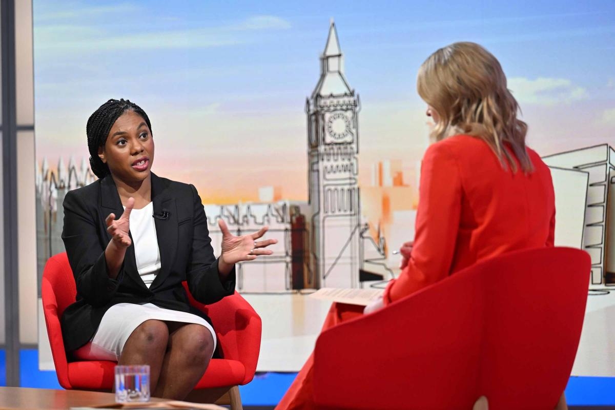 Kemi Badenoch says Donald Trump did not 'ambush' Volodymyr Zelenskyy