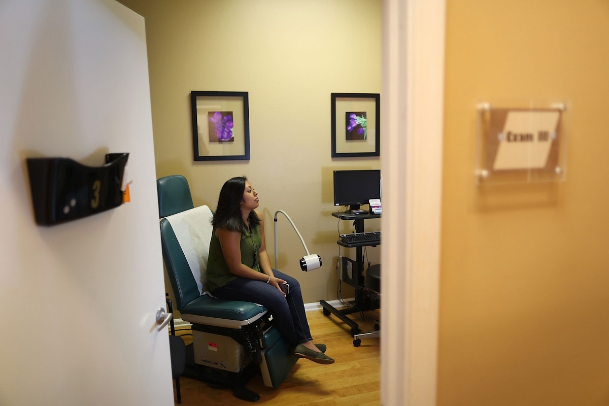 Trump Plots Massive Freeze on Planned Parenthood Funding