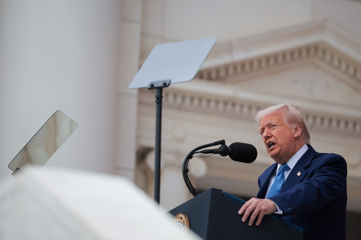 Cognitive Decline? Trump Repeatedly Fumbles in Multiple Weird Rants