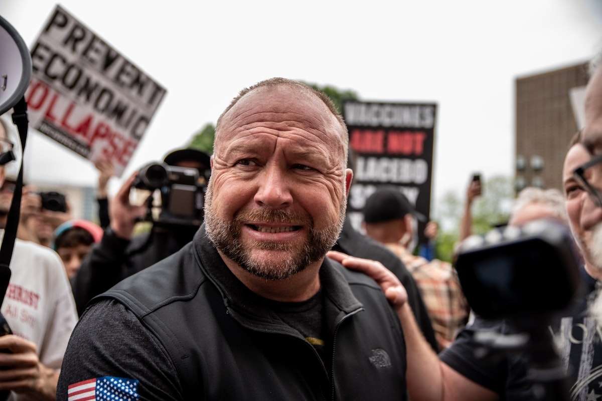 Alex Jones Breaks Down in Tears Over Trump's Final Epstein Report